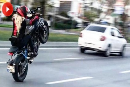 İstanbul&#8217;da kadın magandanın tek teker terörü kamerada