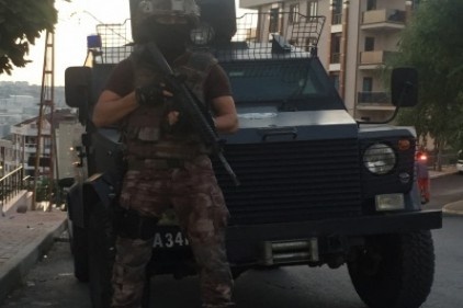 İstanbul&#8217;da şafak vakti uyuşturucu operasyonu