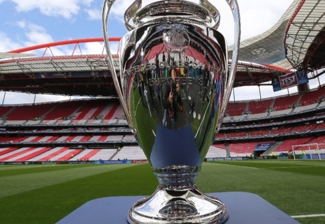 İstanbul'daki final ise gelecek yıla ertelendi