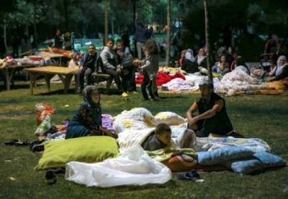 İstanbullular geceyi sokakta geçirdi