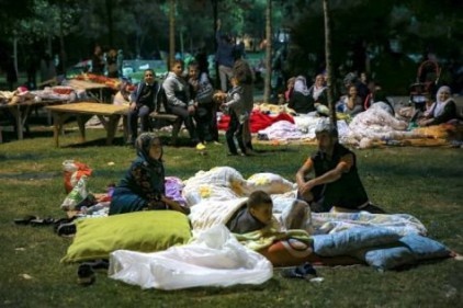 İstanbullular geceyi sokakta geçirdi