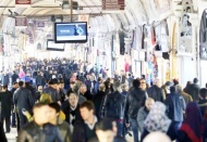 İstanbulluların yüzde 56,5'i geçinecek kadar para kazanamıyor