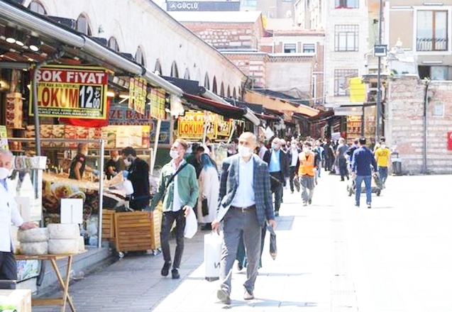 İşten çıkarmalar da zamlar da devam ediyor