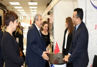 İstihdam Fuarı’nda yaklaşık bin kişi başvuru yaptı