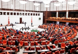 İstihdam paketi komisyondan geçti: Hangi borçlar yapılandırılacak?