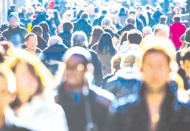 İstihdamda hâlâ istikrarlı bir toparlanma yok, tersine nisanda istihdamda 193 bin kişilik gerileme var