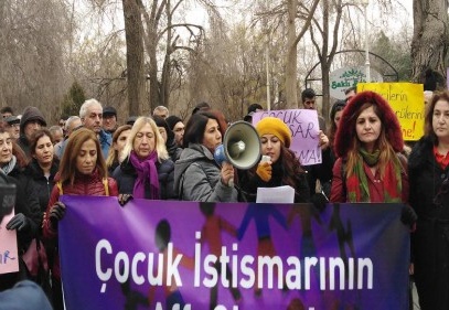 ‘İstismarcıları affetmek yerine, çocukları koruyacak önlemleri hayata geçirin’