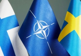 İsveç ve Finlandiya, NATO'da üyelik müzakerelerine katıldı