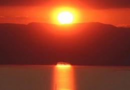 İsveçli bilim insanları güneş enerjisini sıvılaştırdı