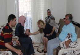 İsveç’ten Suriyelilere yardım geldi