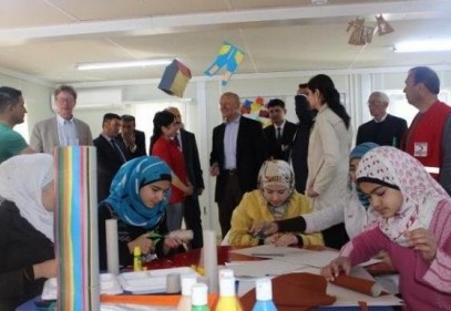 İsviçre heyeti kamplardaydı