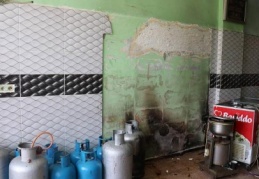 İşyerinde sıkışmış gaz patlaması