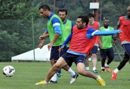 İtalya kampının ilk çalışmasını başladı 