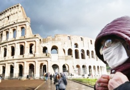 İtalya'nın 10 bölgesi salgın nedeniyle tekrar kapandı