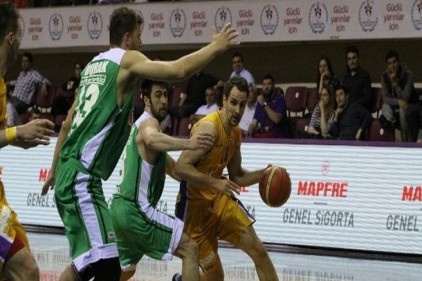 İtalya&#039;nın Bormio şehrine geçtiler