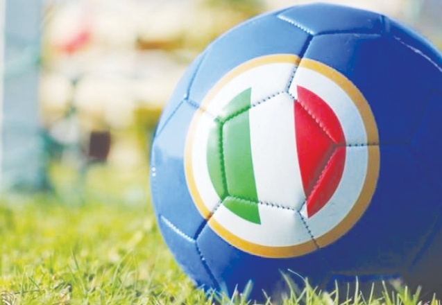 İtalya'nın köklü kulüplerinden Parma küme düştü