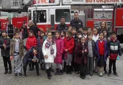 İtfaiyeyi ziyaret ettiler
