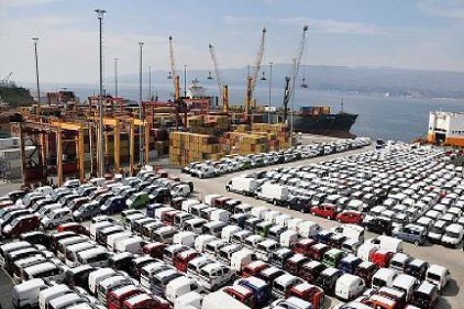 İthal araç satışı yarım milyona dayandı