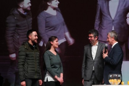İyi çocuklar yetiştirmenin ilk şartı, iyi bir anne baba olmaktır