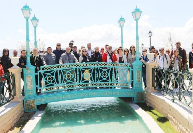 “İyi tanıtmanın yolu iyi tanımaktan geçer”