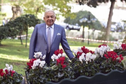 &#8220;İyi Yaşamak&#8221; kitabını okuyucuyla buluşturdu