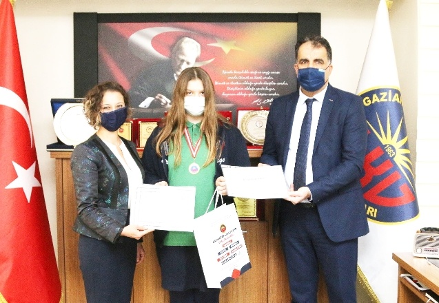 "İyilikte birleşelim" mesajı ödül getirdi