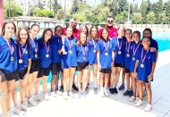 İzmir, havuzda şampiyon