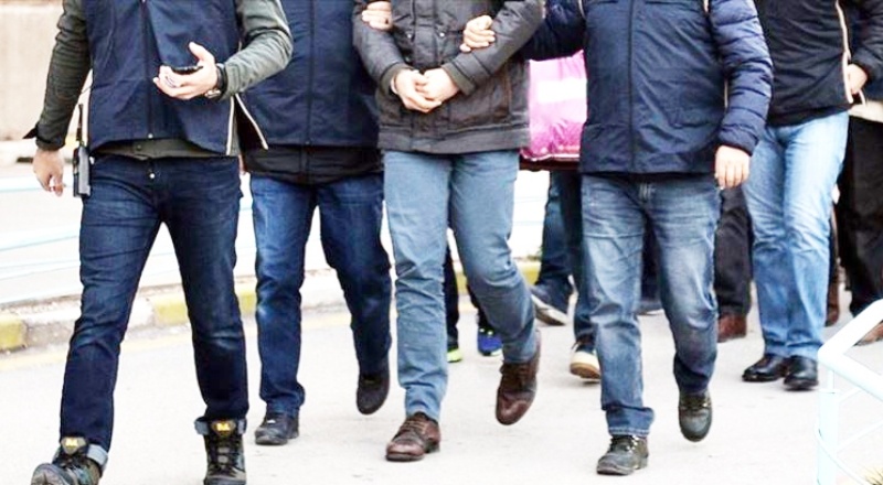 İzmir merkezli 40 ilde FETÖ soruşturmasında 185 gözaltı kararı