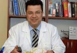 İzmir Tabip Odası Başkanı Dr. Süleyman Kaynak: 'Kaliteli hekim kıtlığı yaşayacağız' Türkiye yoksullar ülkesi haline geldi