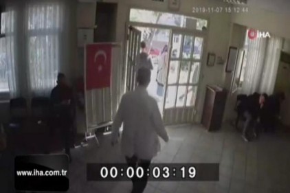 İzmir&#039;de yine doktora şiddet: O anlar kamerada