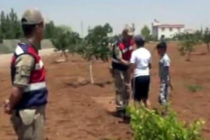 Jandarma, fıstık hırsızlarının peşinde
