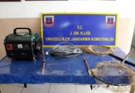 Jeneratör ile avlanmaya jandarma engeli