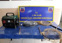 Jeneratör ile avlanmaya jandarma engeli