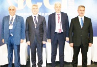 ''Jeotermal petrolden de, doğalgazdan da, kömürden de kıymetli bir kaynak''