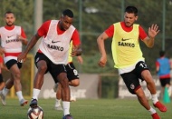 Junıor Jefferson'un ailesi de antrenmanı yerinde takip etti