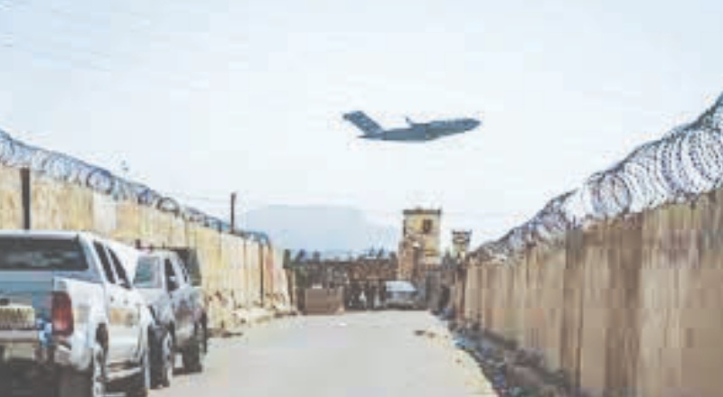 Kabil Havalimanı'na doğru fırlatılan roketler, hava savunma sistemleri tarafından imha edildi