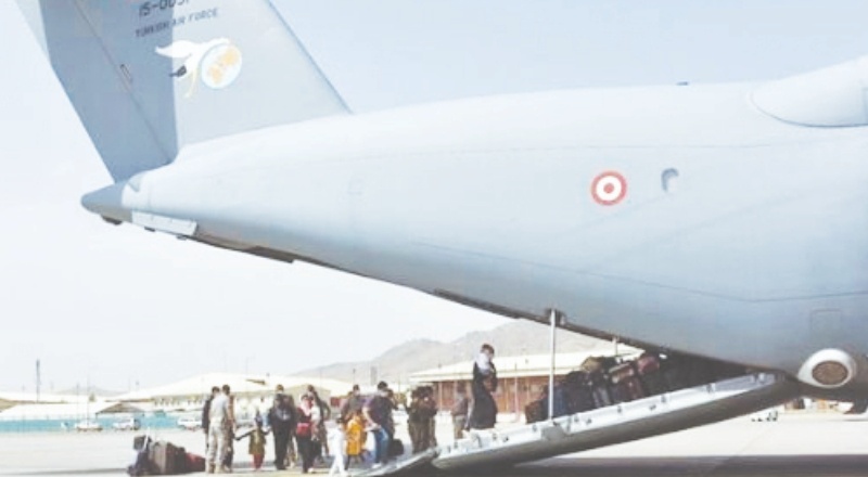 Kabil'deki 229 Türkiye yurttaşı daha tahliye edildi