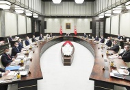 Kabine bugün Koronavirüs gündemiyle toplanıyor: Salgın il ve ilçe ölçeğinde ele alınacak, yeni tedbirler gelebilir