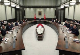 Kabine toplanıyor: Gündem fiyat artışları ve operasyonlar