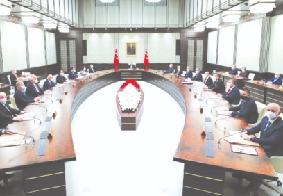 Kabine, yeni normalleşme gündemiyle toplanıyor