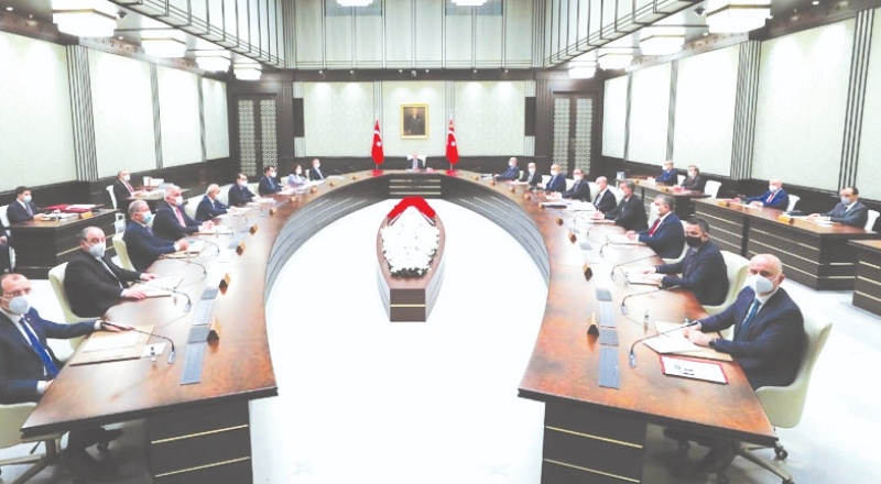 Kabine, yeni normalleşme gündemiyle toplanıyor