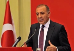 Kabinedeki bakanların çocukları ile de ilgilenin bakın, bu servetler nereden geldi