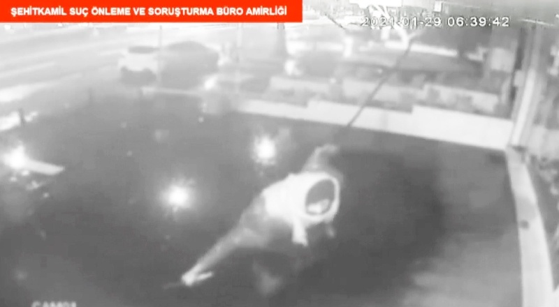 Kablo hırsızı yakalandı