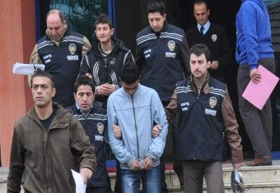 Kablo hırsızları yakalandı