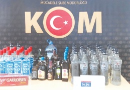 Kaçak cep telefonu, sigara ve sahte alkol operasyonu