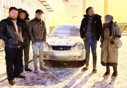 Kaçak göçmen organizatörü 4 kişiden 3'ü tutuklandı