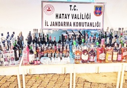 Kaçak içkiyle yakalanan 2 kişi gözaltına alındı