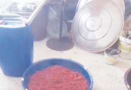 Kaçak nargile tütünü imalathanesine baskın yapıldı