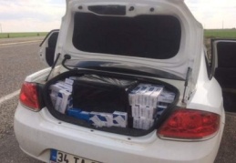 Kaçak sigara ve çay ele geçirildi