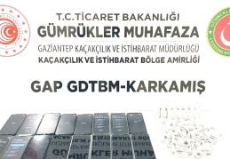Kaçak sigara ve telefonlara el konuldu